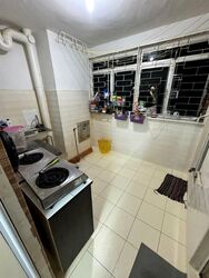Blk 2 Brickworks Estate (Bukit Merah), HDB 3 Rooms #468702421